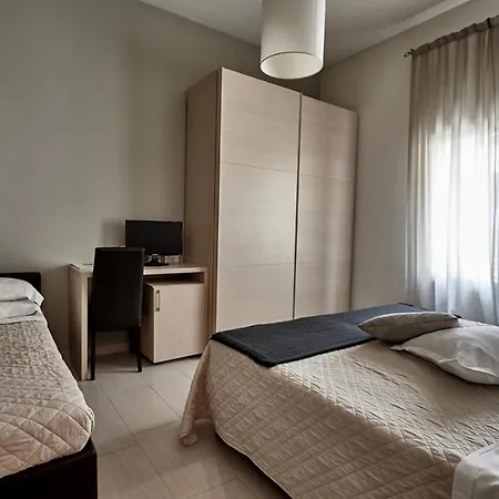Hotel Rouge International