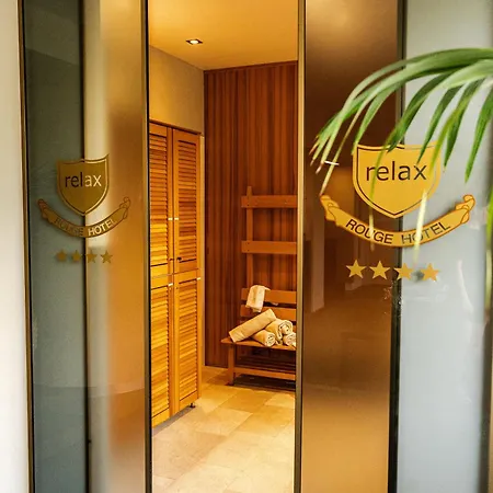 Rouge International Hotel 4*