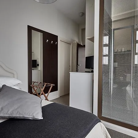 Rouge International 4*