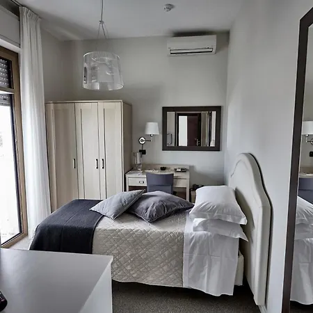 Rouge International מילאנו מריטימה