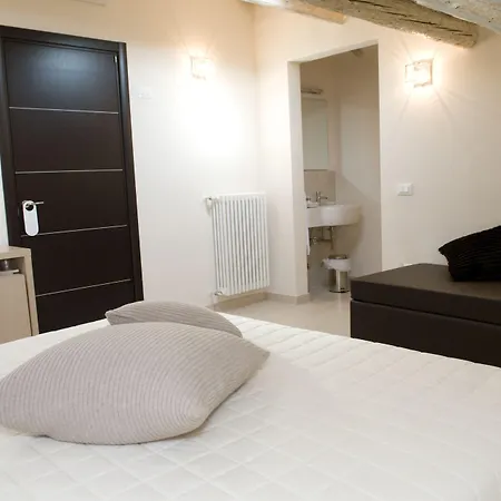 Rouge International Otel 4*