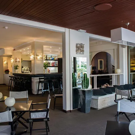 Rouge International 4* מילאנו מריטימה