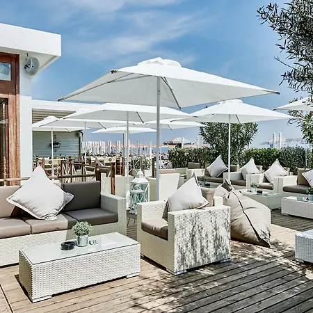 מלון Rouge International מילאנו מריטימה