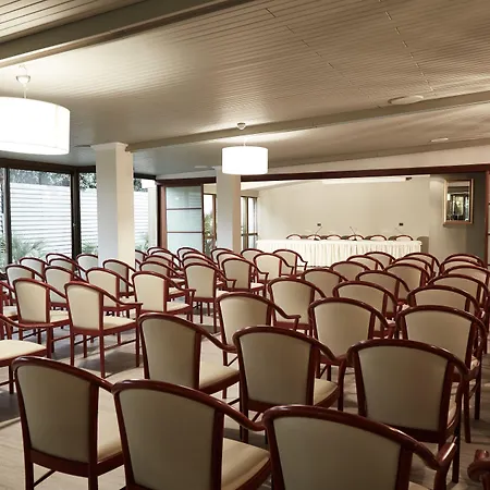 מלון Rouge International מילאנו מריטימה