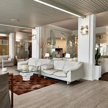 Rouge International מלון מילאנו מריטימה