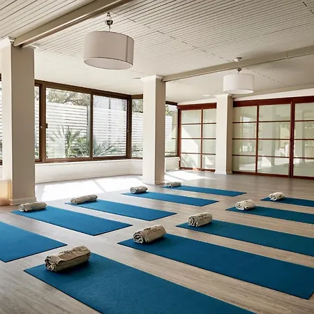 Rouge International 4* מילאנו מריטימה