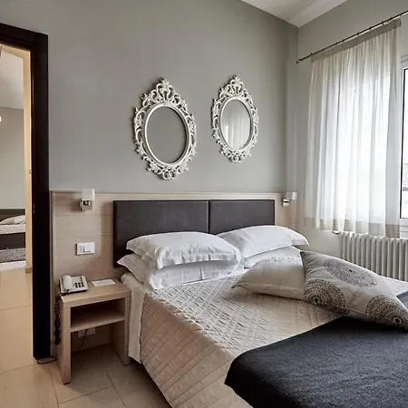 Rouge International Hotel