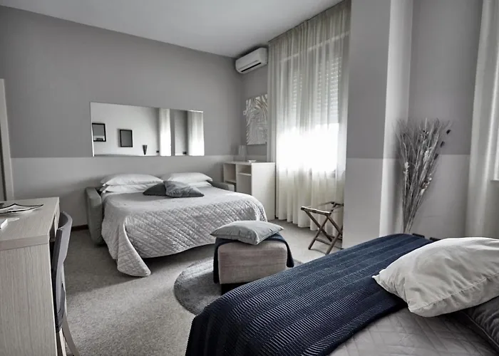 Hotel Rouge International